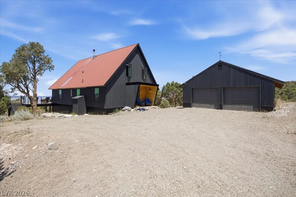 154 Oak Trail Circle Cold Creek, NV 89124