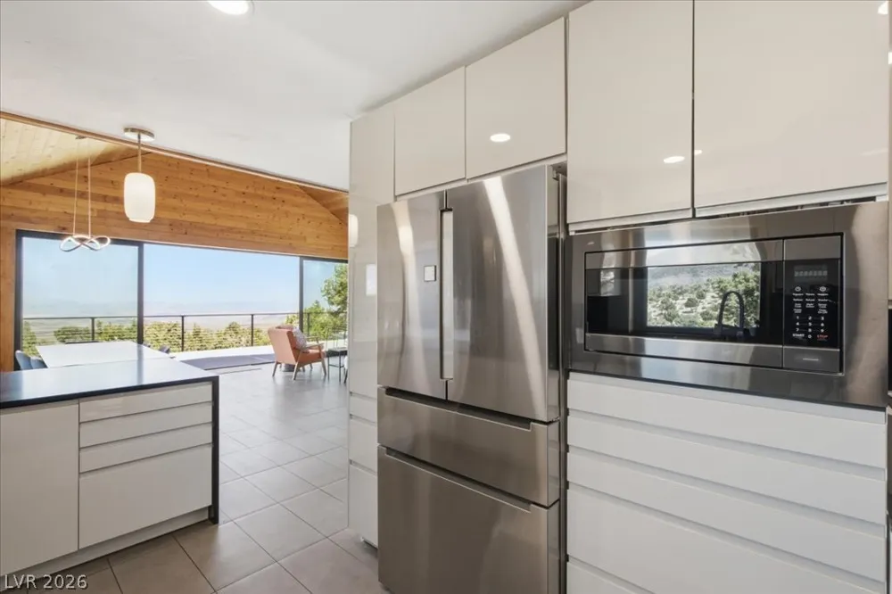 154 Oak Trail Circle Cold Creek, NV 89124