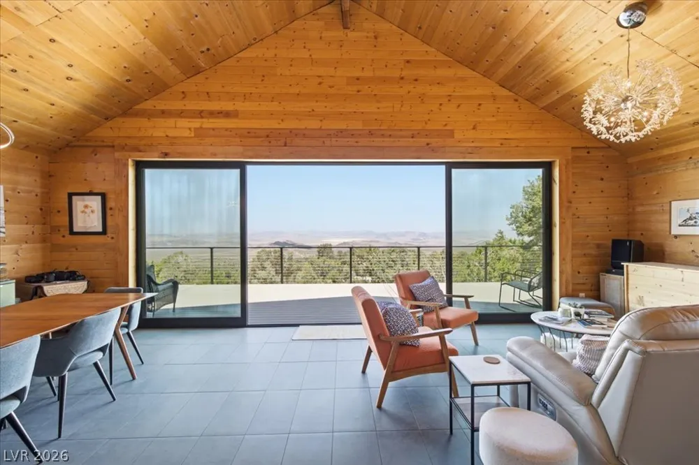 154 Oak Trail Circle Cold Creek, NV 89124