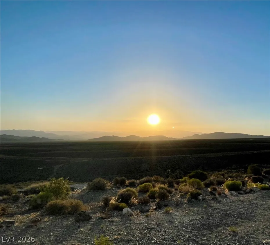 154 Oak Trail Circle Cold Creek, NV 89124