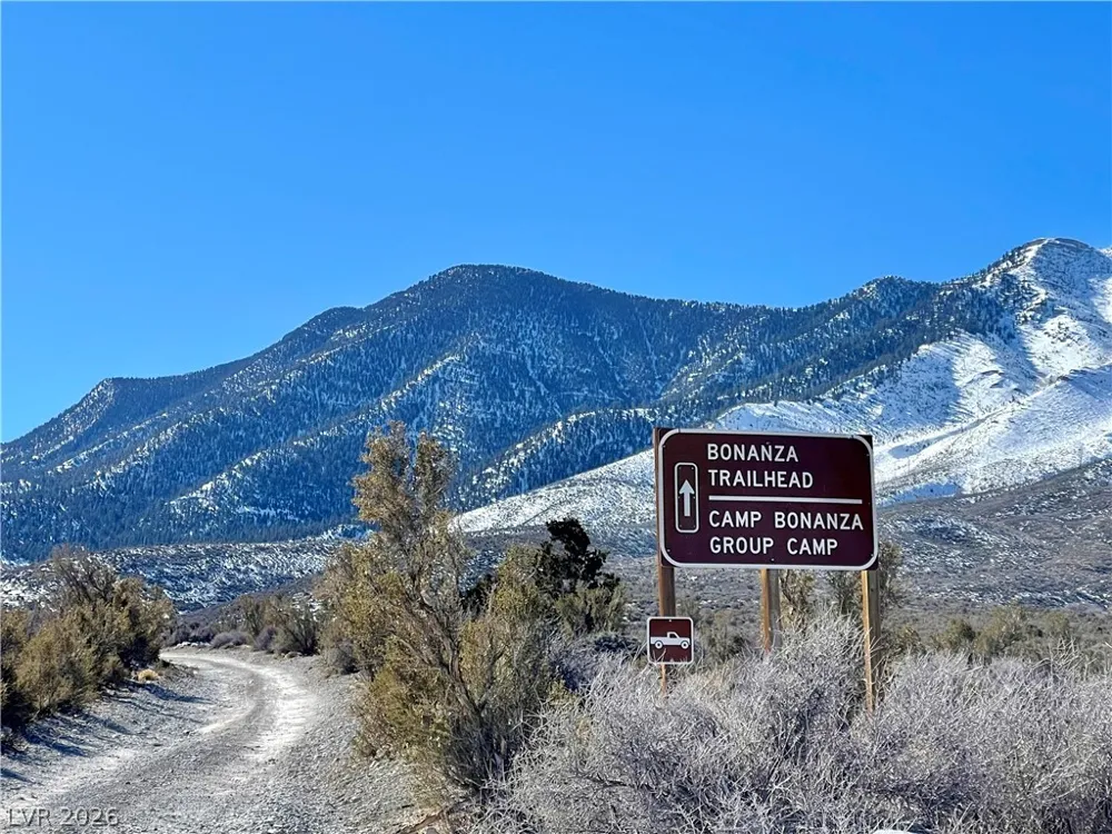 154 Oak Trail Circle Cold Creek, NV 89124