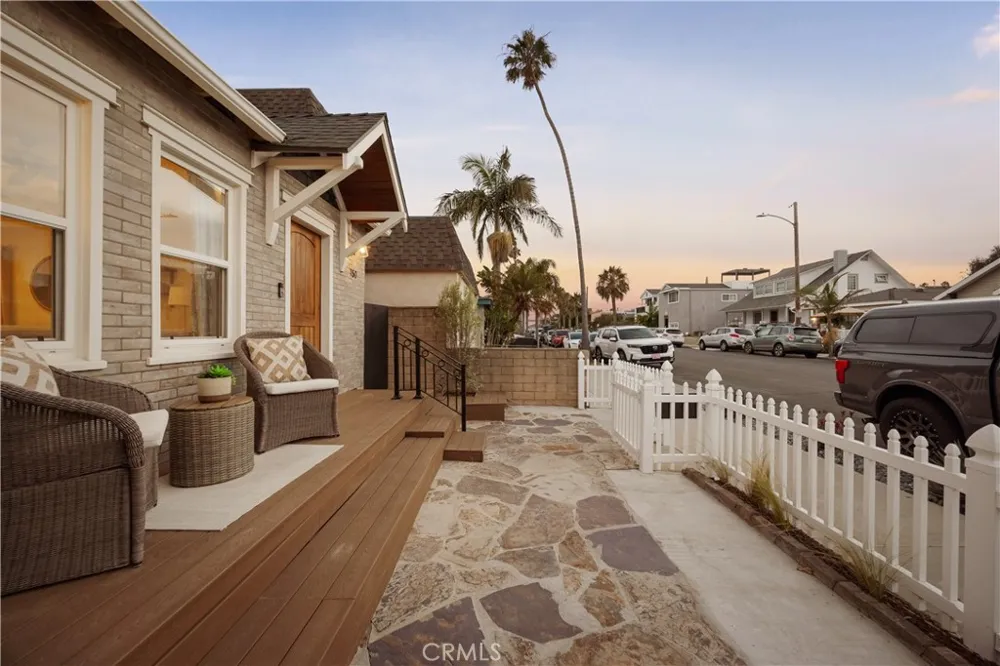 150 13th Street Seal Beach, CA 90740