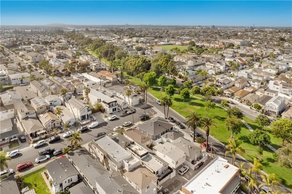150 13th Street Seal Beach, CA 90740