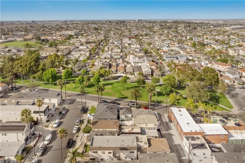 150 13th Street Seal Beach, CA 90740