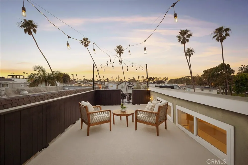150 13th Street Seal Beach, CA 90740