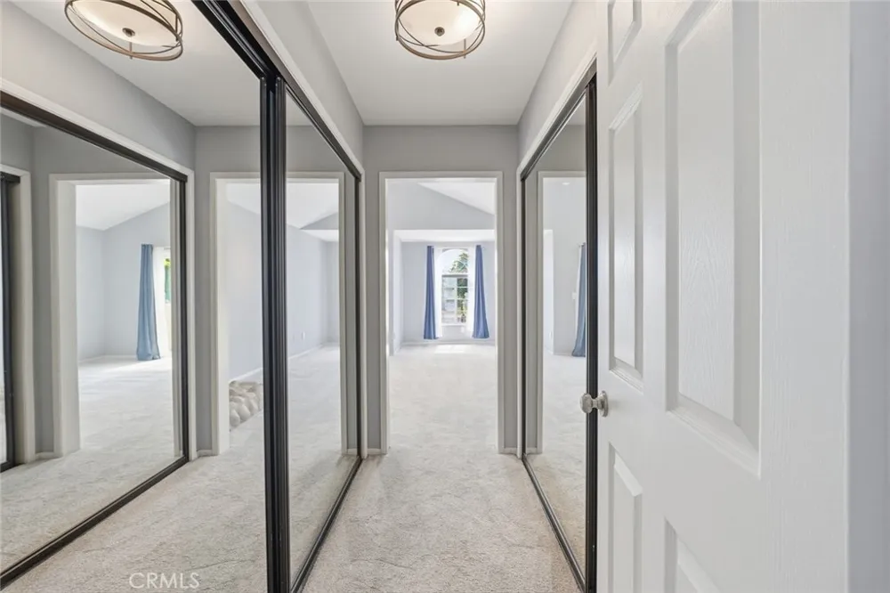 15011 Kingsdale Lawndale, CA 90260