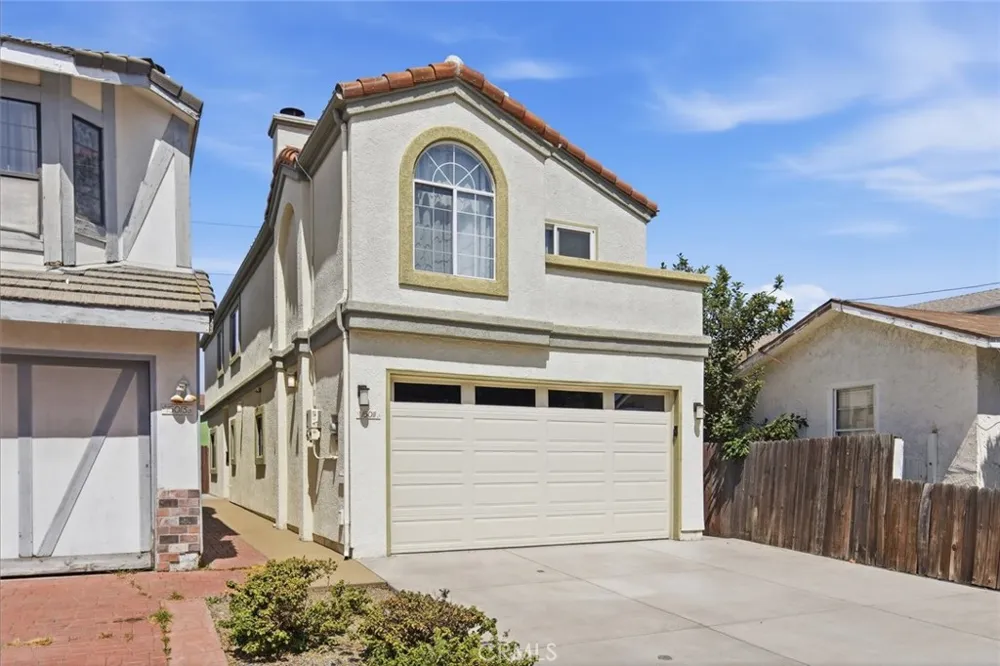 15011 Kingsdale Lawndale, CA 90260