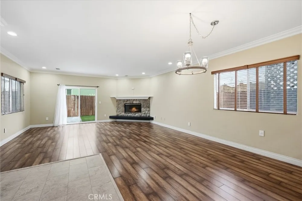 15011 Kingsdale Lawndale, CA 90260