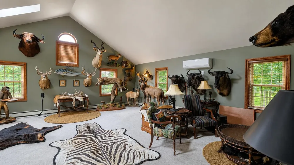 608 E Bluegrass Road Union Charter Township, MI 48858