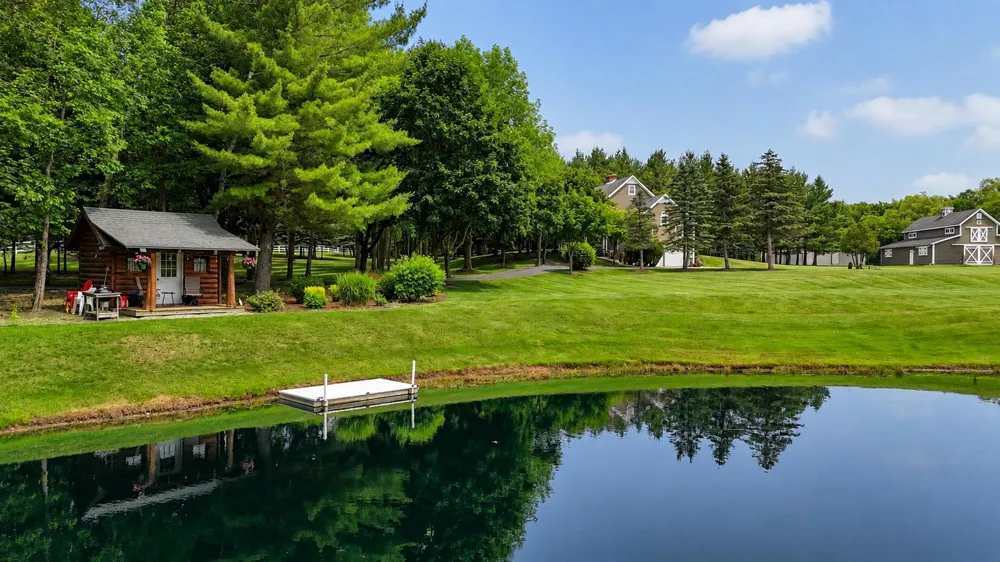 608 E Bluegrass Road Union Charter Township, MI 48858