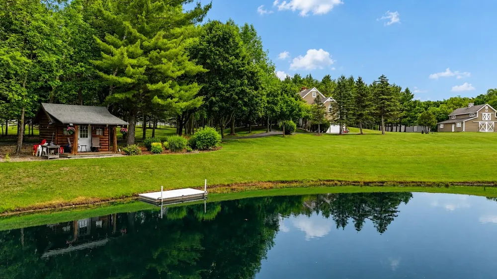 608 E Bluegrass Road Union Charter Township, MI 48858