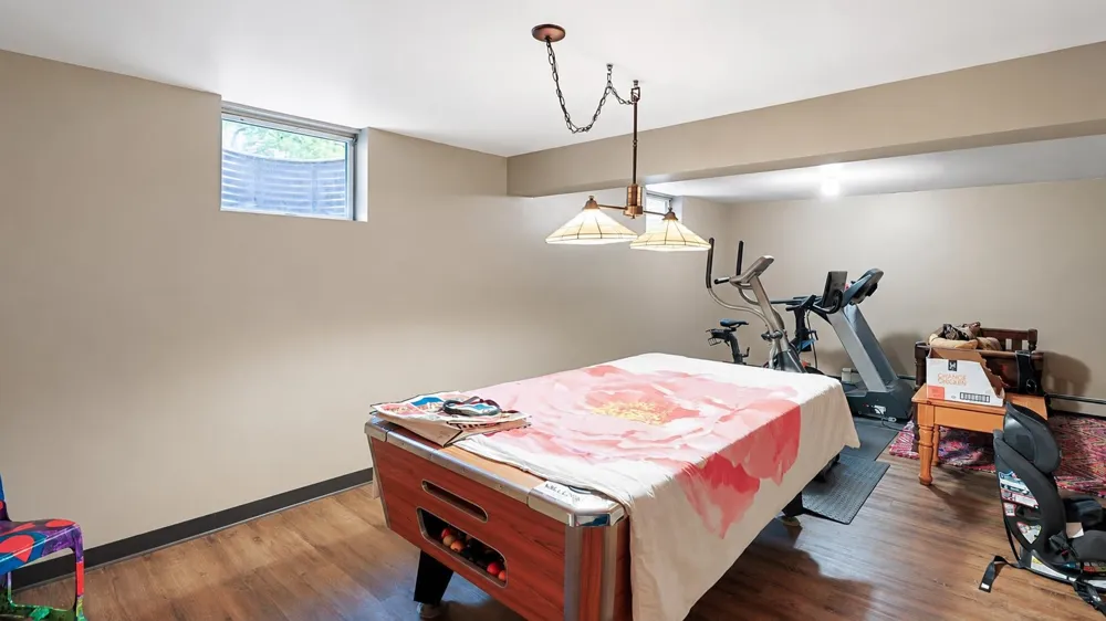 608 E Bluegrass Road Union Charter Township, MI 48858