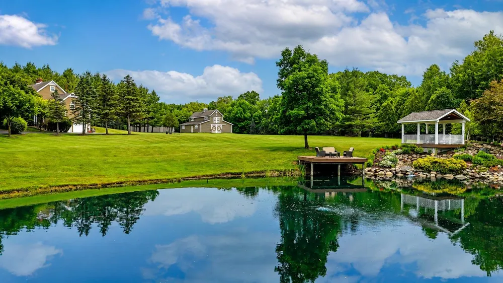 608 E Bluegrass Road Union Charter Township, MI 48858