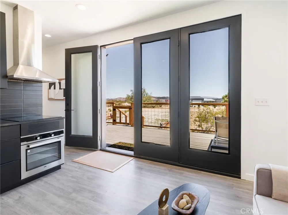 1375 Fortuna Avenue Landers, CA 92285