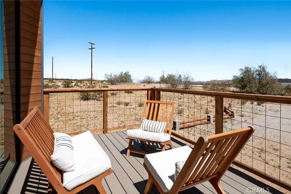 1375 Fortuna Avenue Landers, CA 92285