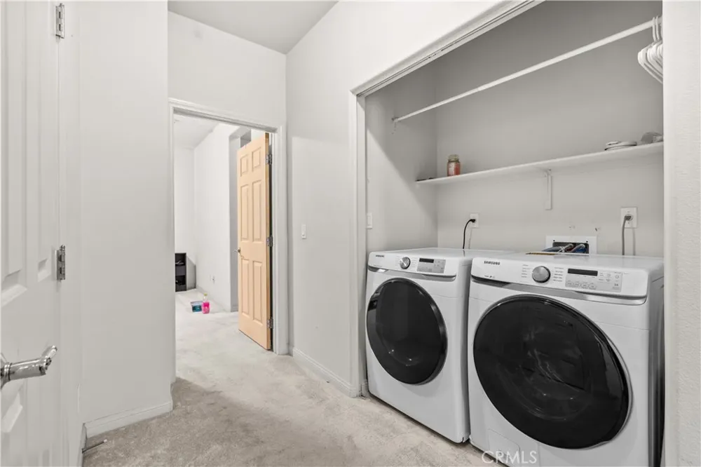 1915 Bassett Santee, CA 92071