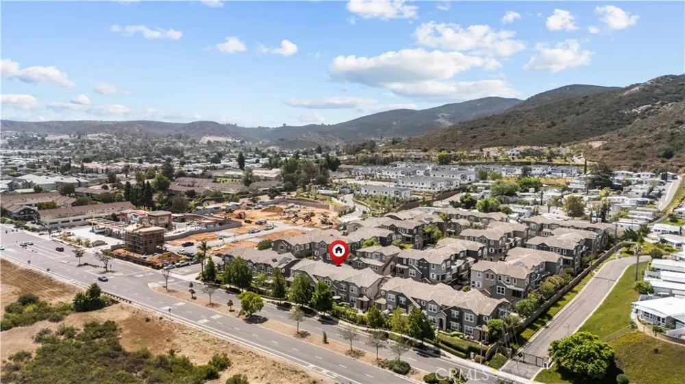 1915 Bassett Santee, CA 92071