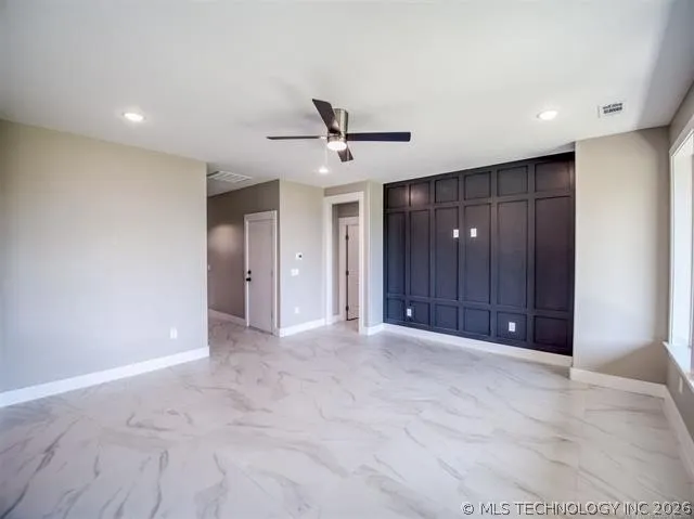 1194 Wild Indigo Circle Calera, OK 74730