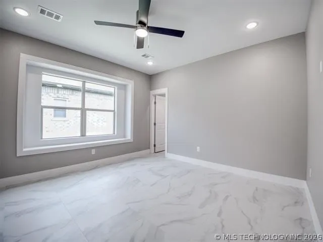 1194 Wild Indigo Circle Calera, OK 74730