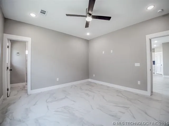 1194 Wild Indigo Circle Calera, OK 74730