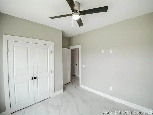 1194 Wild Indigo Circle Calera, OK 74730