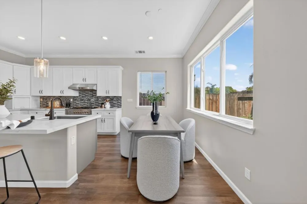 117 Bundeson Circle Hollister, CA 95023
