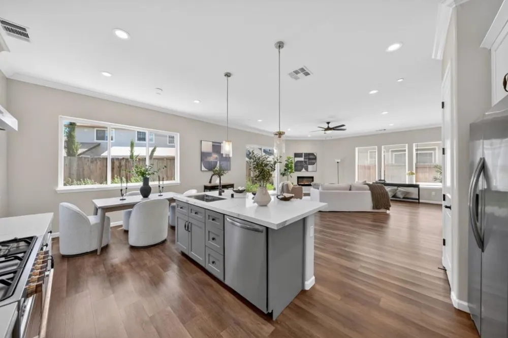 117 Bundeson Circle Hollister, CA 95023