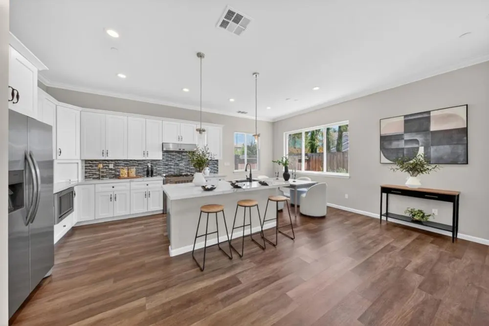 117 Bundeson Circle Hollister, CA 95023