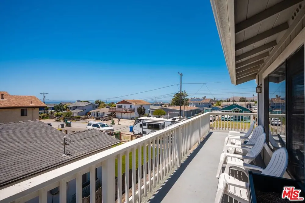 470 Las Vegas Street Morro Bay, CA 93442