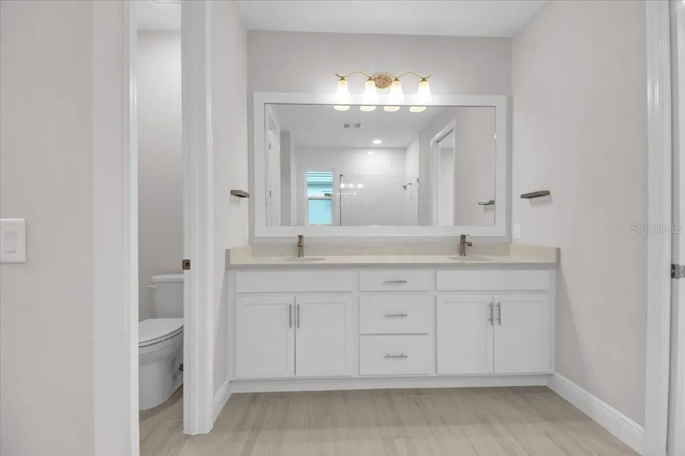 1099 WATERLINE COURT Sarasota, FL 34240