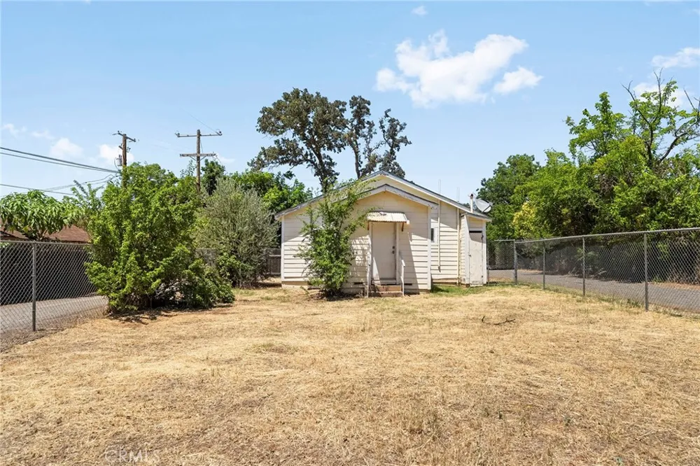 2185 Ithaca Street Oroville, CA 95966