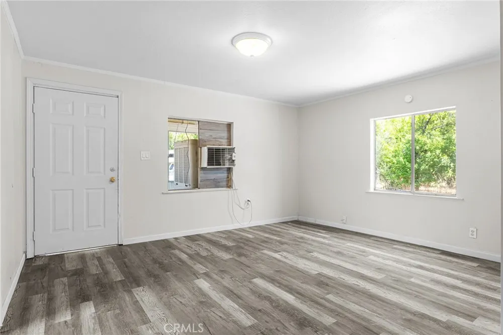 2185 Ithaca Street Oroville, CA 95966