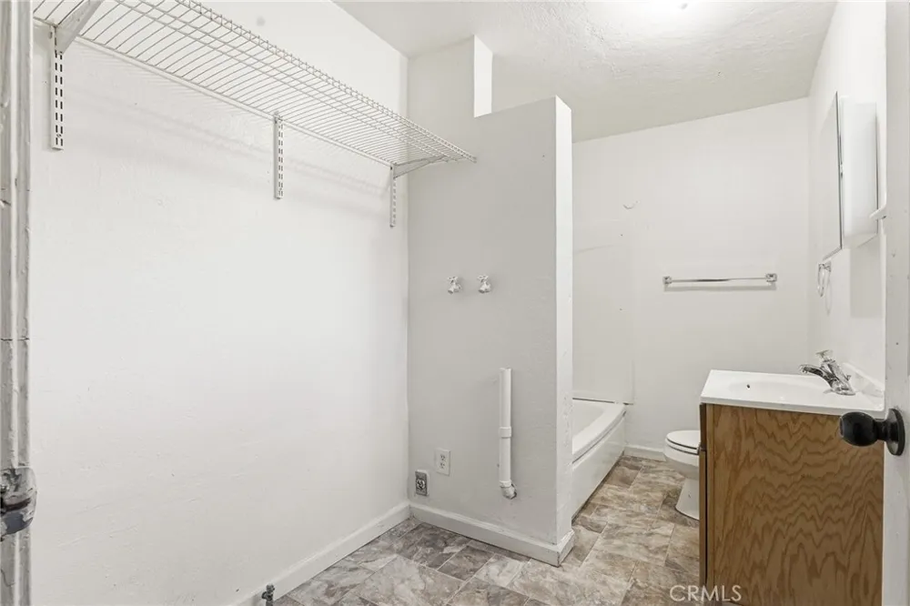 2185 Ithaca Street Oroville, CA 95966