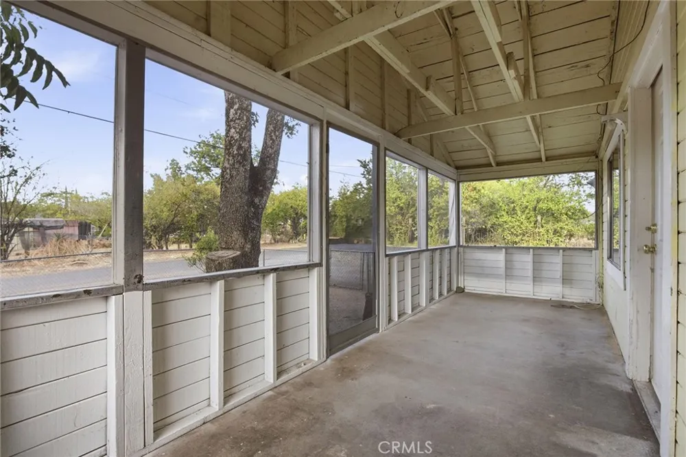 2185 Ithaca Street Oroville, CA 95966