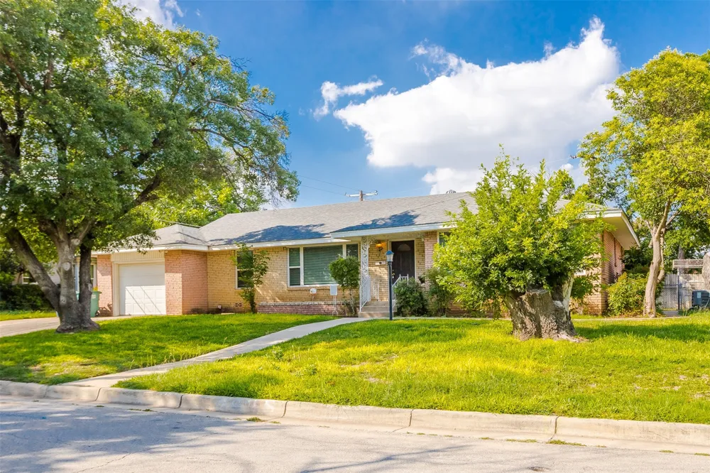 4808 Terrace Trail Fort Worth, TX 76114