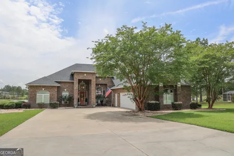 1620 Fairway DR