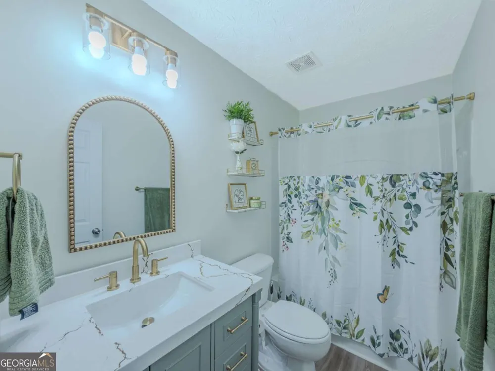 3544 Lantern View LN Scottdale, GA 30079