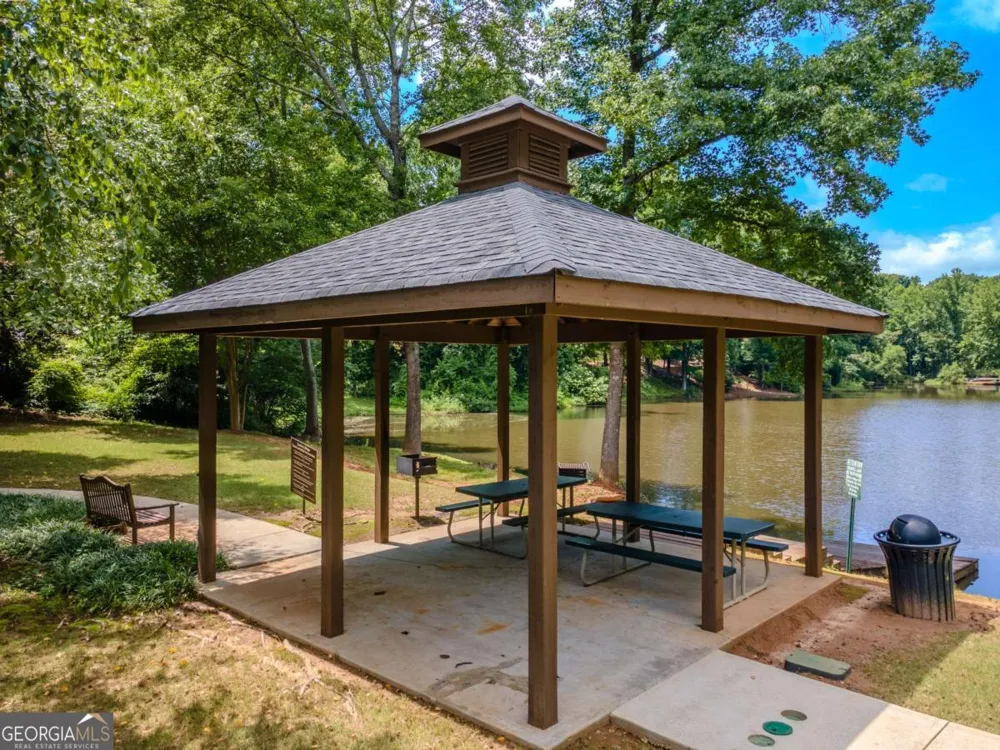 3544 Lantern View LN Scottdale, GA 30079