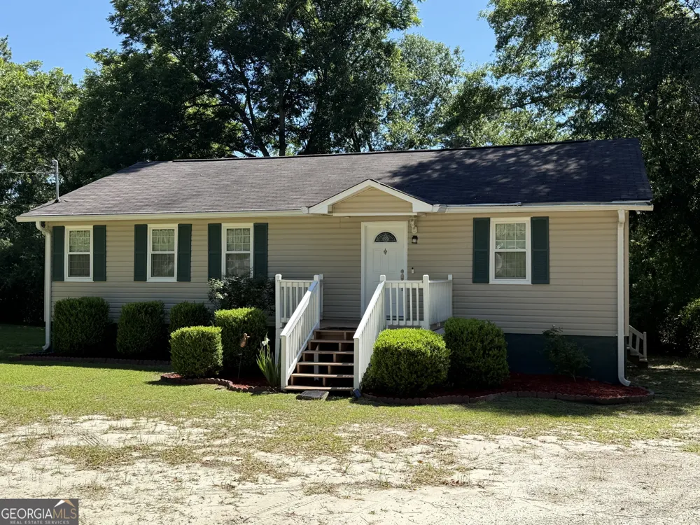 108 Atkinson DR Swainsboro, GA 30401