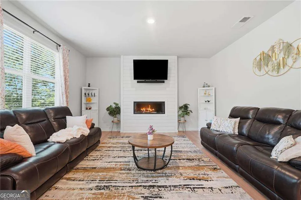 94 Summit Pointe CT Dallas, GA 30132