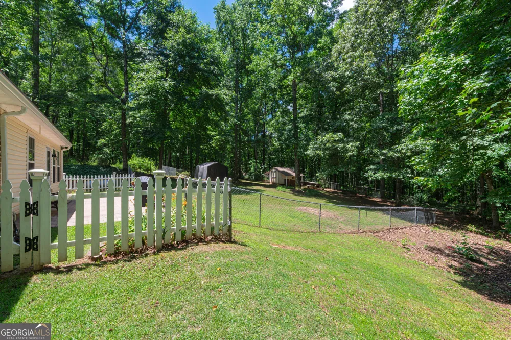 159 Hutchinson Lake RD Senoia, GA 30276