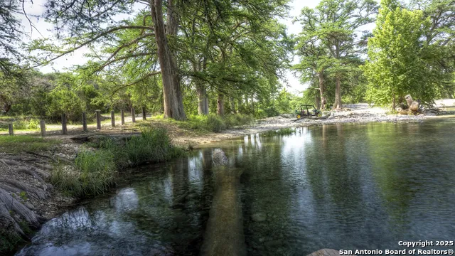 704 Alex Auld Leakey, TX 78873