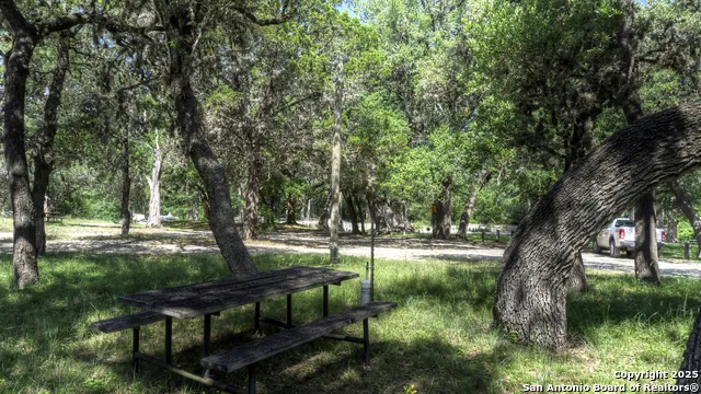 704 Alex Auld Leakey, TX 78873