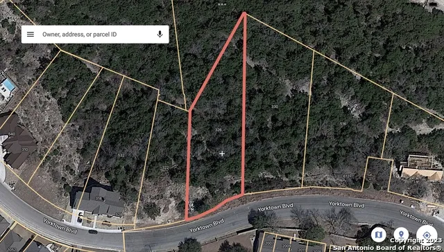 326 Yorktown Blvd Kerrville, TX 78028