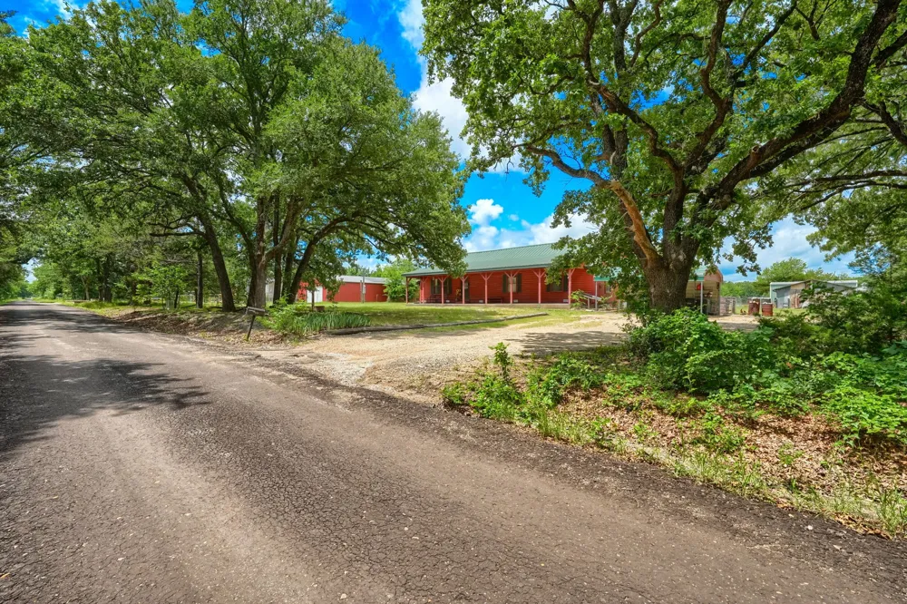 625 County Road 4735 Cumby, TX 75433