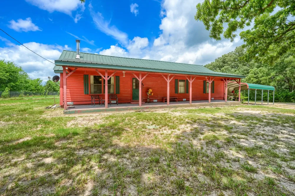625 County Road 4735 Cumby, TX 75433