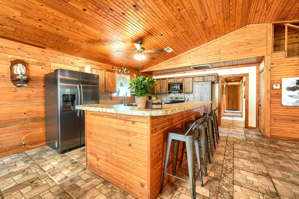 625 County Road 4735 Cumby, TX 75433