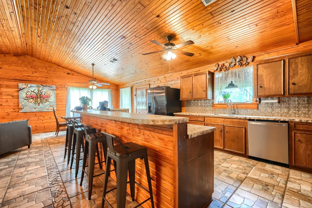 625 County Road 4735 Cumby, TX 75433