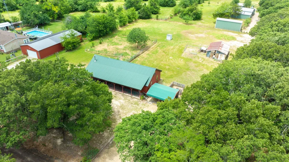 625 County Road 4735 Cumby, TX 75433