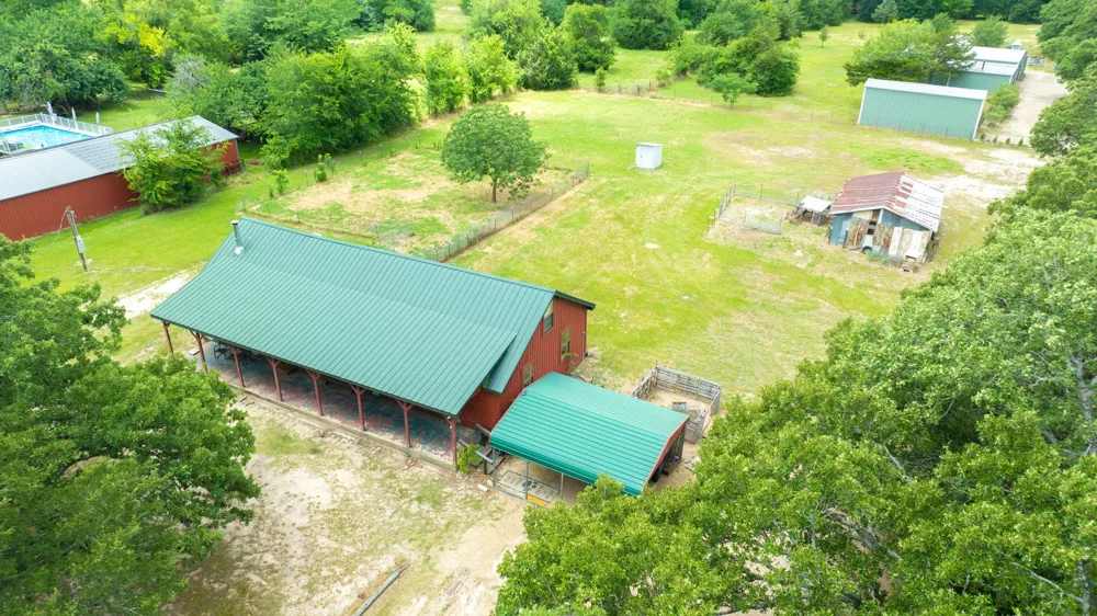 625 County Road 4735 Cumby, TX 75433